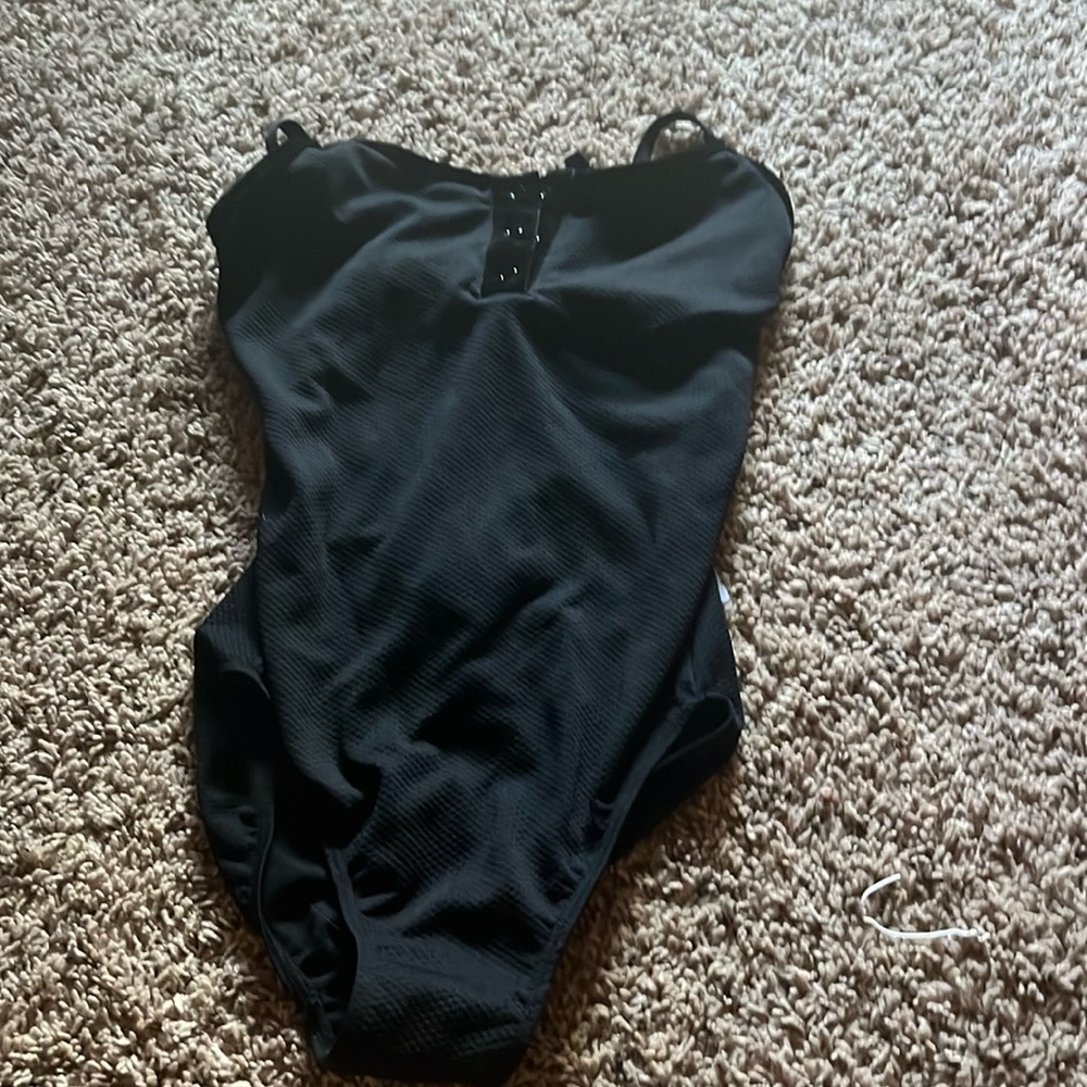 Dance leotard open back small